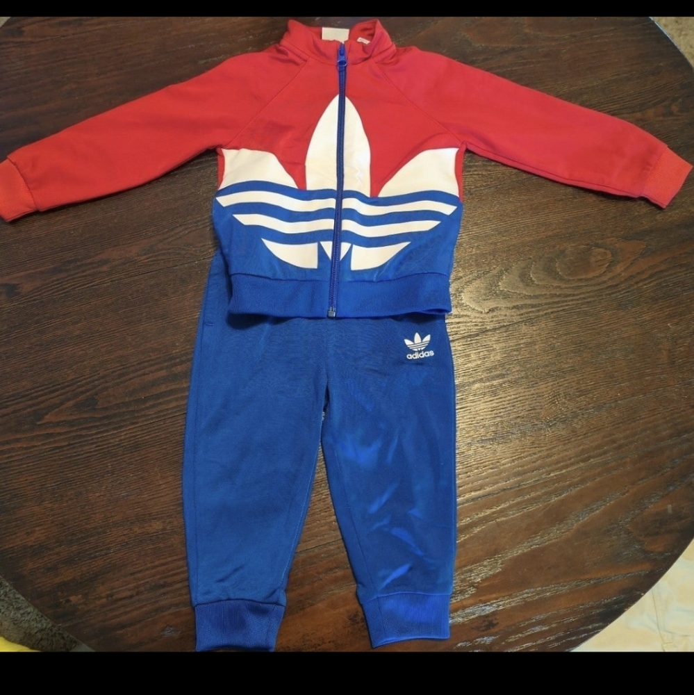 Toddler boys Adidas tracksuit
